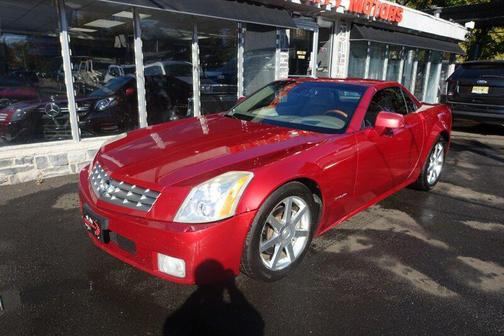 2005 Cadillac XLR Base