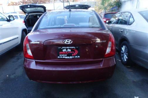 2010 Hyundai Accent GLS