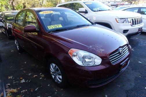 2010 Hyundai Accent GLS