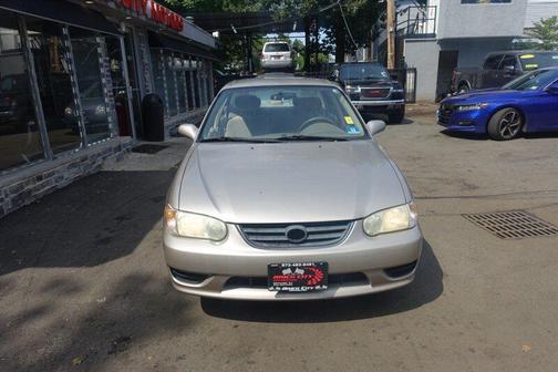 Sandrift Metallic 2001 Toyota Corolla LE