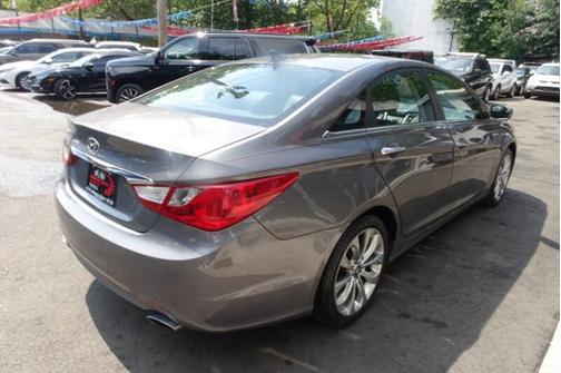 2011 Hyundai SONATA Limited