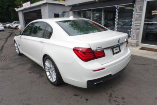 2015 BMW 750 Li xDrive