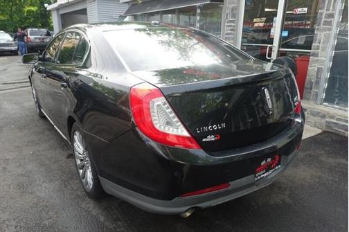 2013 Lincoln MKS Base