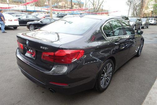 2017 BMW 530 530i xDrive
