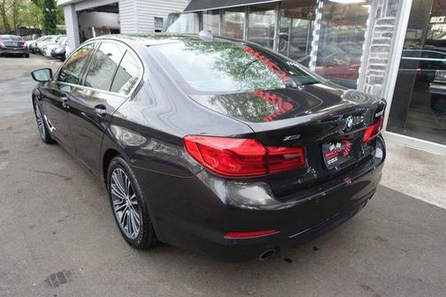 2017 BMW 530 530i xDrive