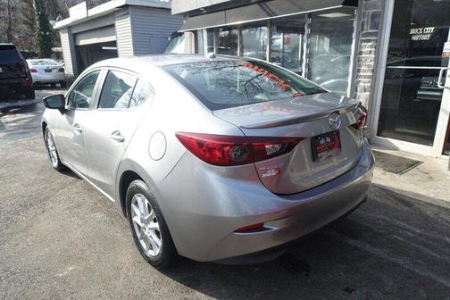 2016 Mazda Mazda3 i Touring