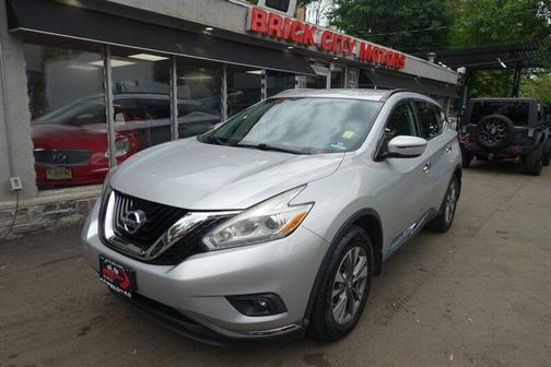Gray 2017 Nissan Murano SV