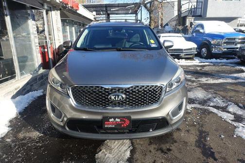 2017 Kia Sorento LX