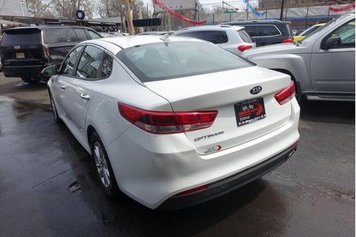 2016 Kia Optima LX