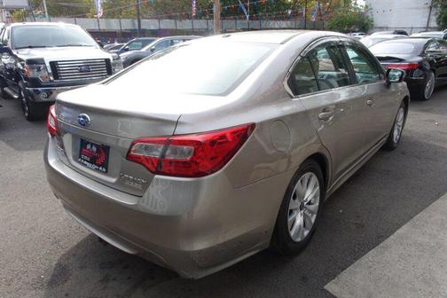 2015 Subaru Legacy Premium