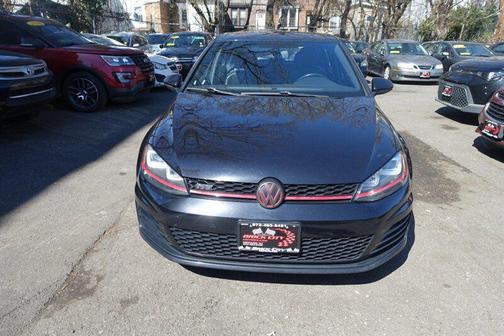 2015 Volkswagen Golf GTI 2.0T SE 4-Door