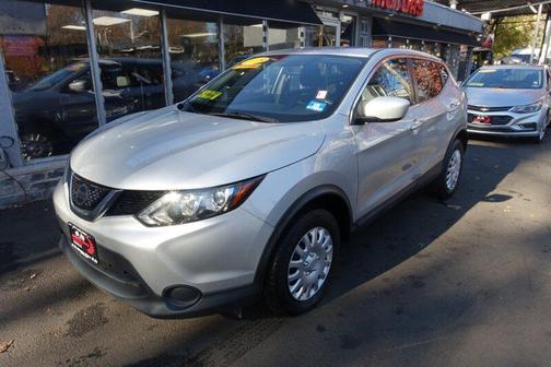 2018 Nissan Rogue Sport S