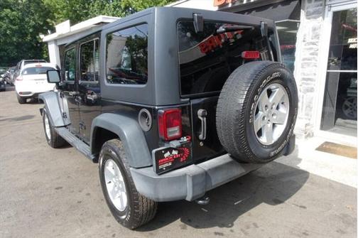 2016 Jeep Wrangler Unlimited Sport