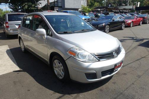 2012 Nissan Versa 1.8 S