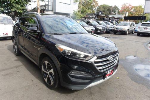 2017 Hyundai TUCSON Sport