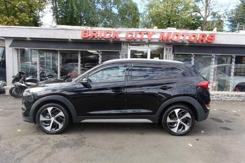 2017 Hyundai TUCSON Sport