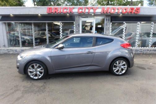 2016 Hyundai Veloster Base