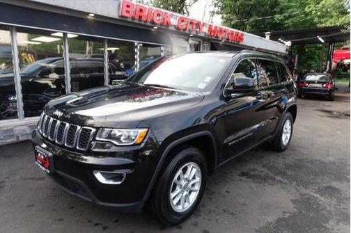 2020 Jeep Grand Cherokee Laredo