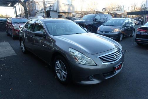 2012 INFINITI G37x Base