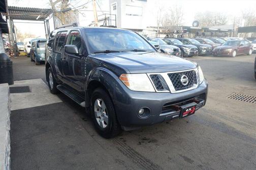 2011 Nissan Pathfinder SV