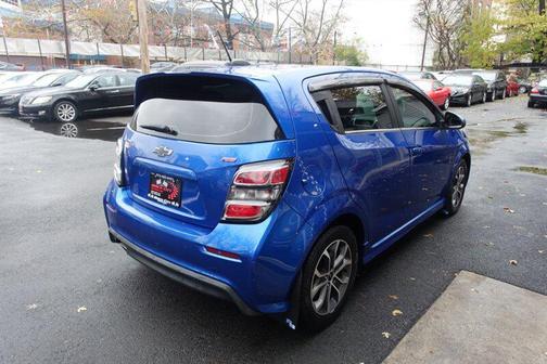 2019 Chevrolet Sonic LT