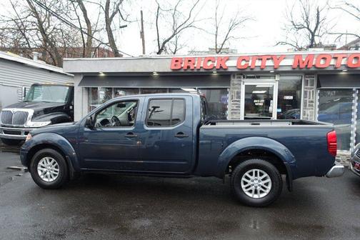 2017 Nissan Frontier SV