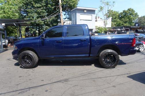 2016 RAM 1500 Sport