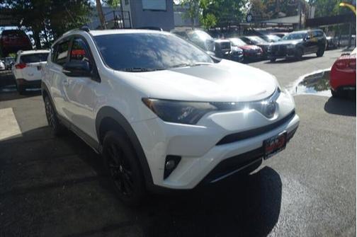 2018 Toyota RAV4 Adventure