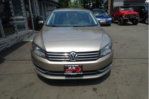 2015 Volkswagen Passat 1.8T S