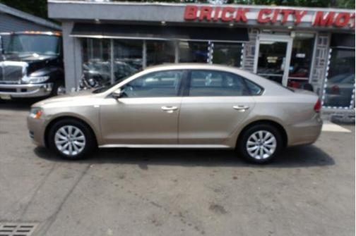 2015 Volkswagen Passat 1.8T S