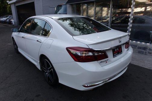 2017 Honda Accord Sport SE