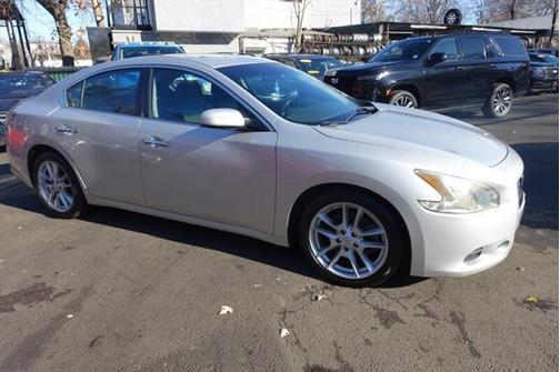 2013 Nissan Maxima SV