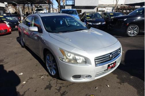 2013 Nissan Maxima SV