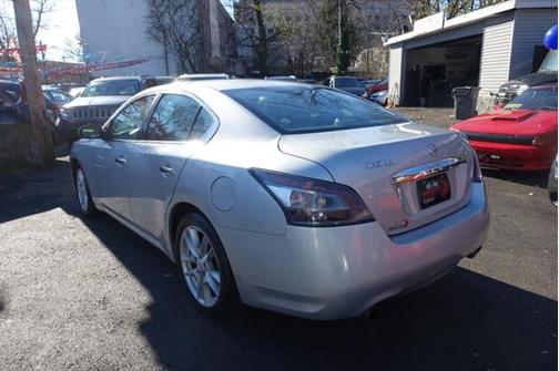 2013 Nissan Maxima SV