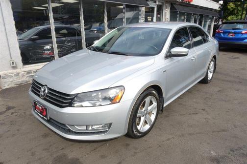 2015 Volkswagen Passat 1.8T Limited Edition