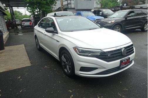 2019 Volkswagen Jetta 1.4T R-Line