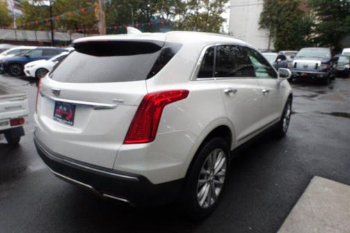 2017 Cadillac XT5 Platinum