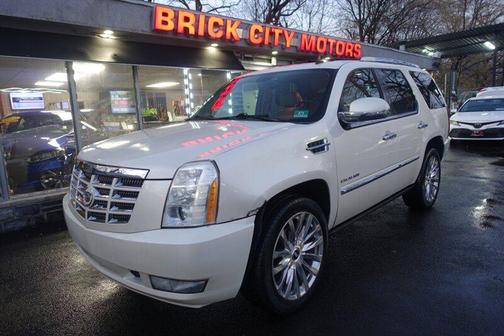 2010 Cadillac Escalade Premium