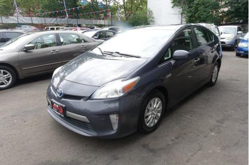 2012 Toyota Prius Plug-in Base