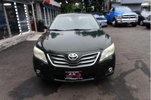 2010 Toyota Camry XLE
