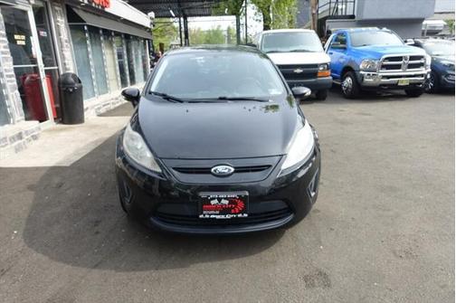 2013 Ford Fiesta SE