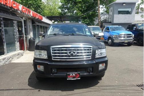 2010 INFINITI QX56 Base