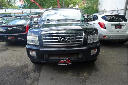 2010 INFINITI QX56 Base