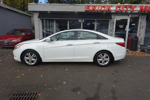 2012 Hyundai SONATA Limited