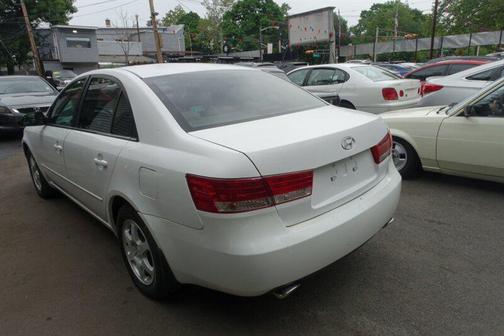 Powder White Pearl 2006 Hyundai SONATA LX