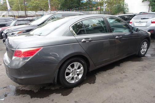 Polished Metal Metallic 2009 Honda Accord LX-P