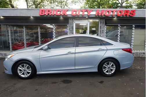 2014 Hyundai SONATA GLS