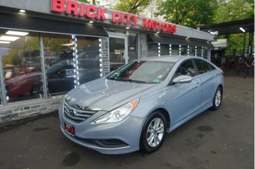 2014 Hyundai SONATA GLS
