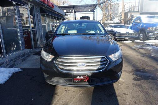 2014 Ford Taurus SEL