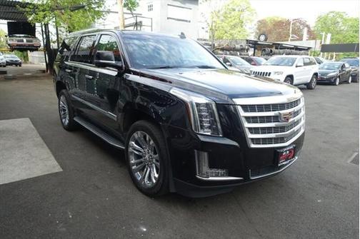 2019 Cadillac Escalade Luxury